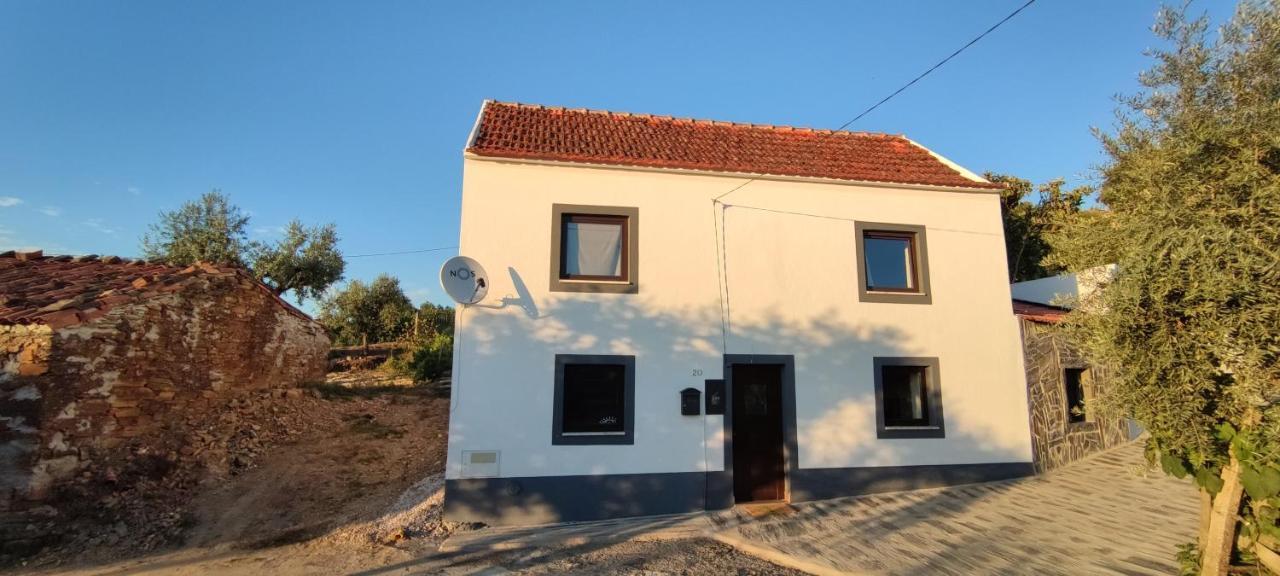 Pomar Das Oliveiras - Private Swimming Pool - Free Ev Chrg - Pet Friendly Carvalhal  Buitenkant foto